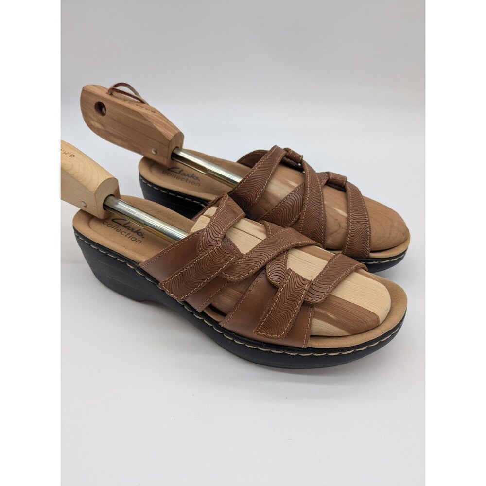 Clarks Women's Merliah Karli Heeled Sandal Brown Leather (61434341) US Size 9